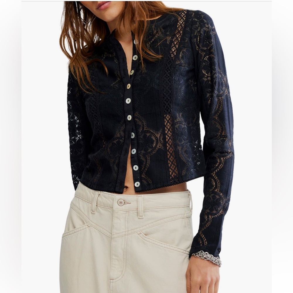 Free‎ People Jae Button-Up Top, Size XSMALL